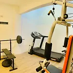 Apartment With Patio, Gym And Pool