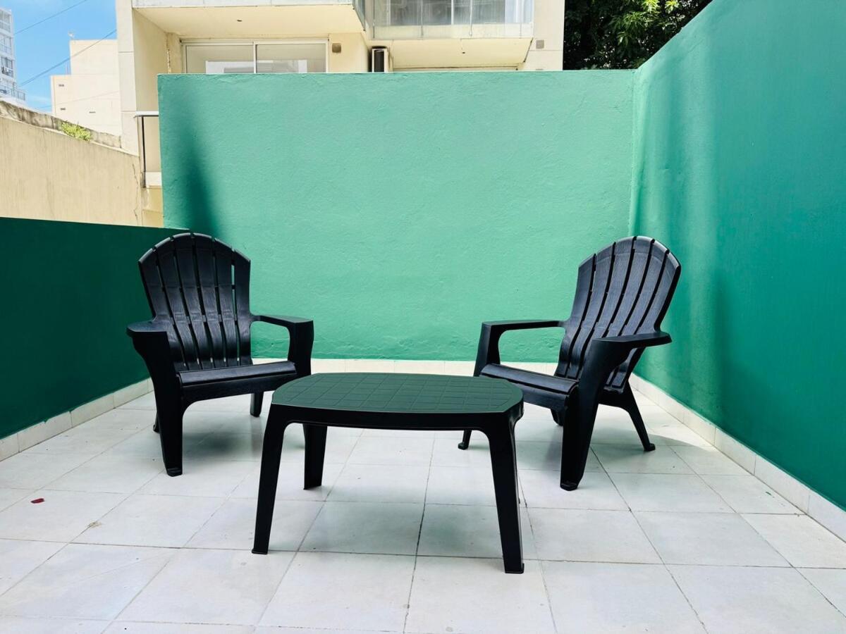 With Patio, Gym And Pool Apartamento